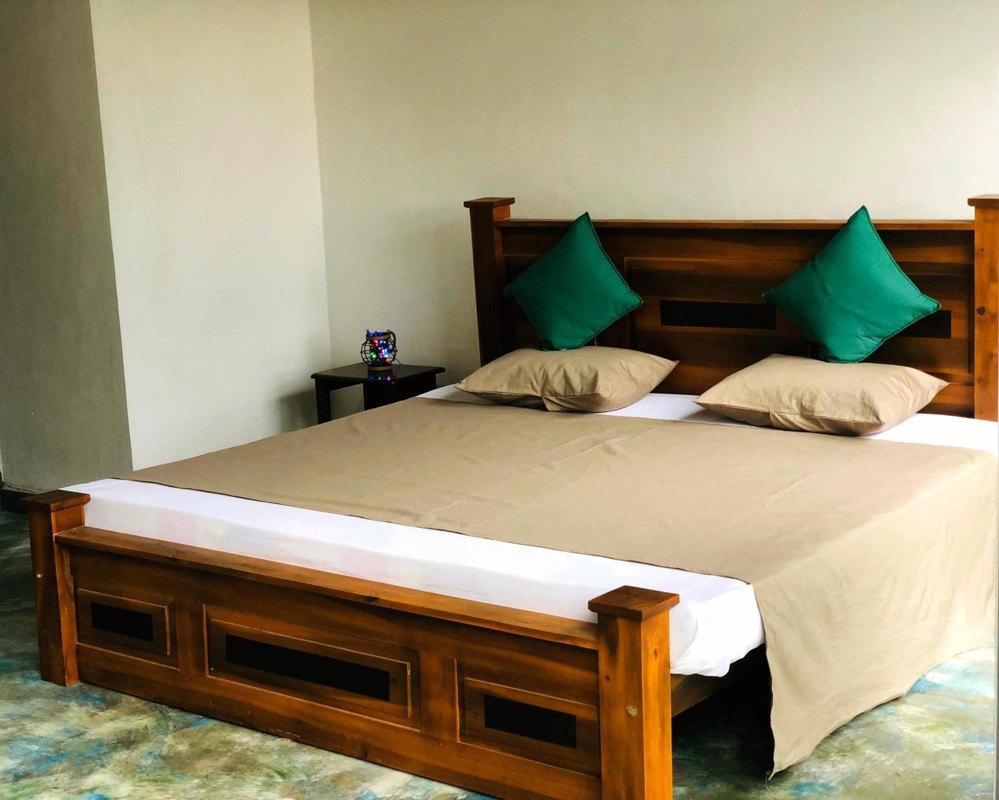 Barefoot Inn Kandy Exteriör bild